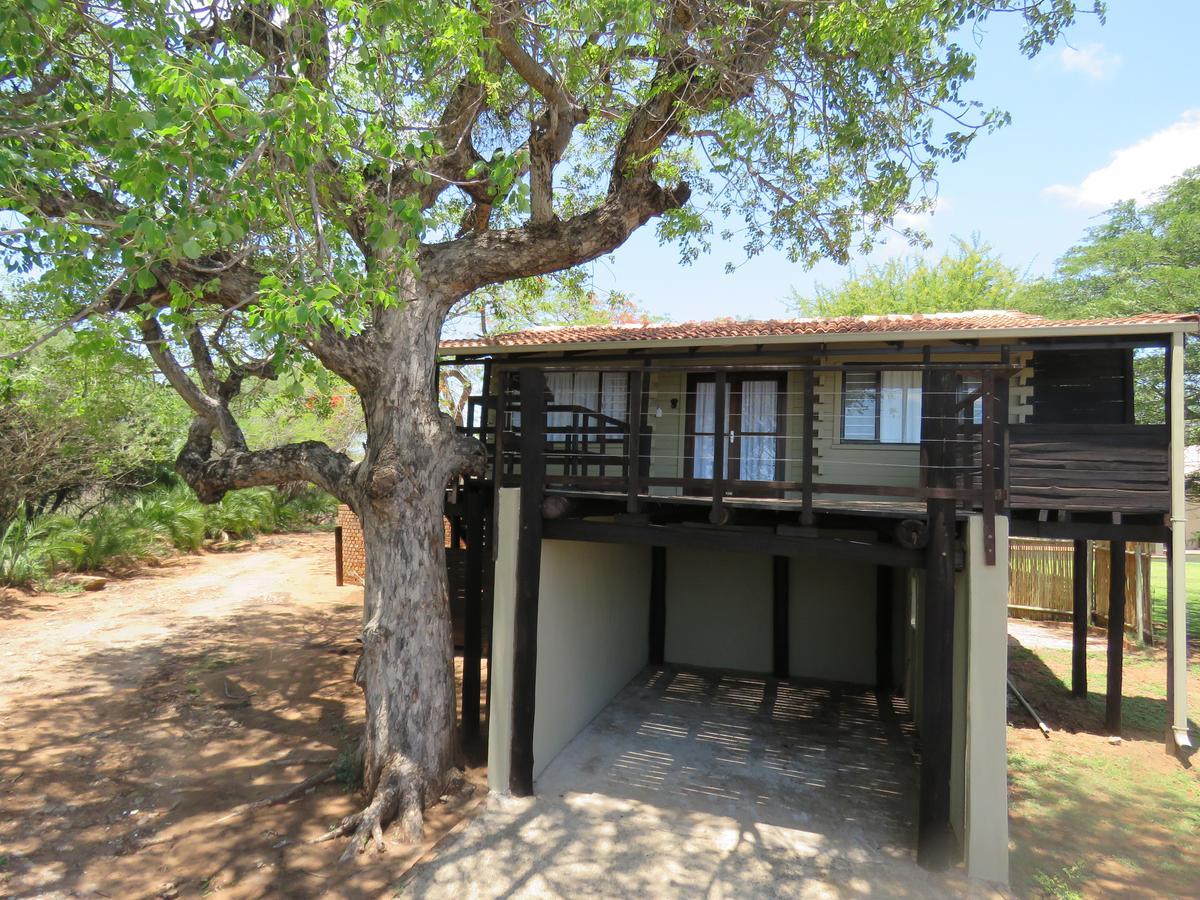 Villa Kruger View Tree House Marloth Park Esterno foto